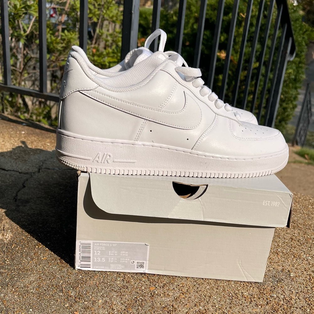 Men’s Nike Air Force 1
